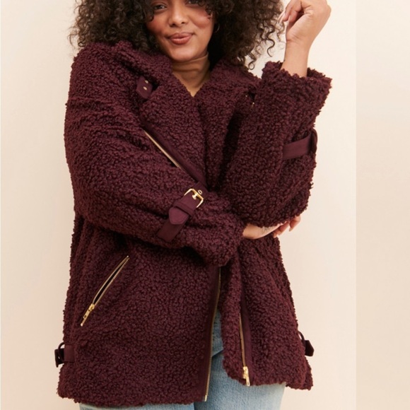 Hutch Sherpa Buckle Jacket - Picture 1 of 13